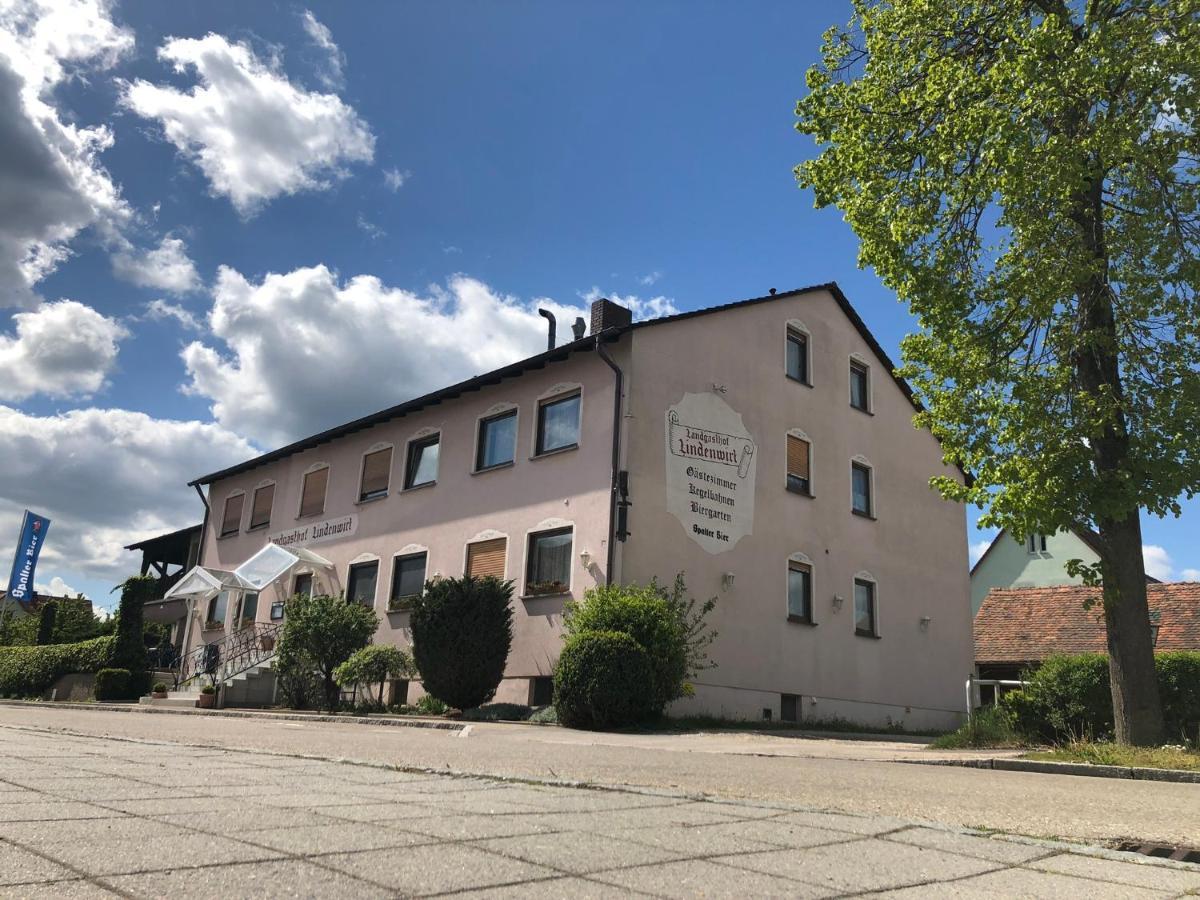 Hotel Zum Lindenwirt à Spalt Extérieur photo