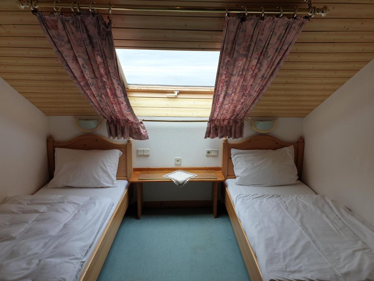 Hotel Zum Lindenwirt à Spalt Extérieur photo